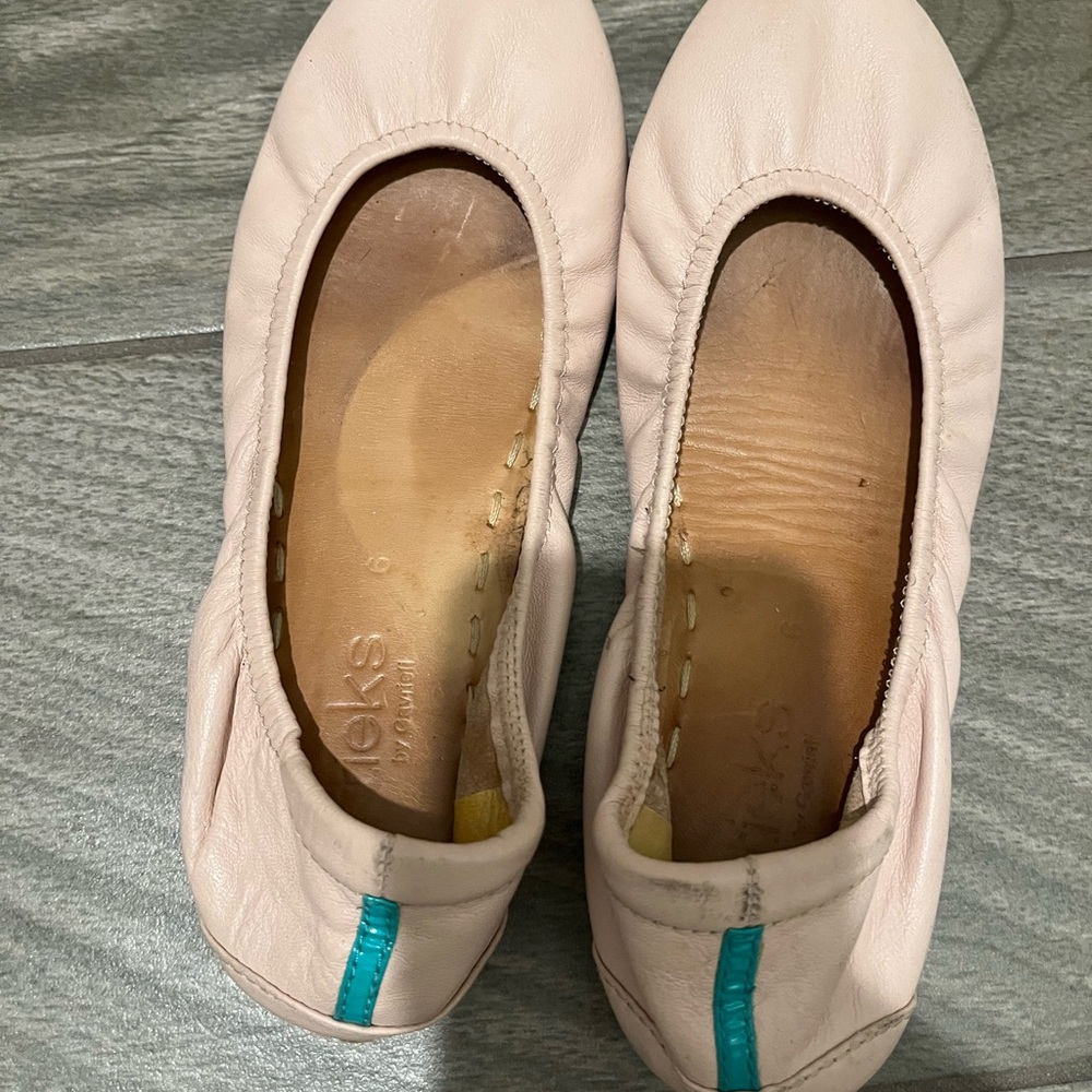 Tieks size 6 Pink